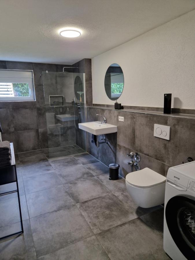 Ferienwohnung Am Schloss Friedrichshafen Ngoại thất bức ảnh
